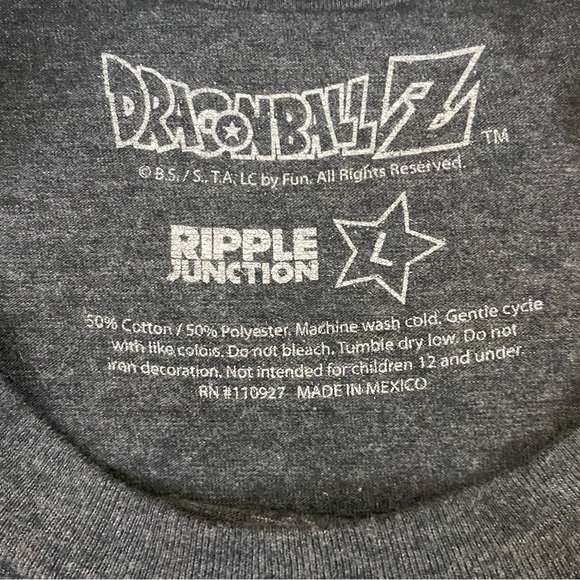 DRAGON-BALL Z Just Saiyan T-Shirt - Picture 3 of 4